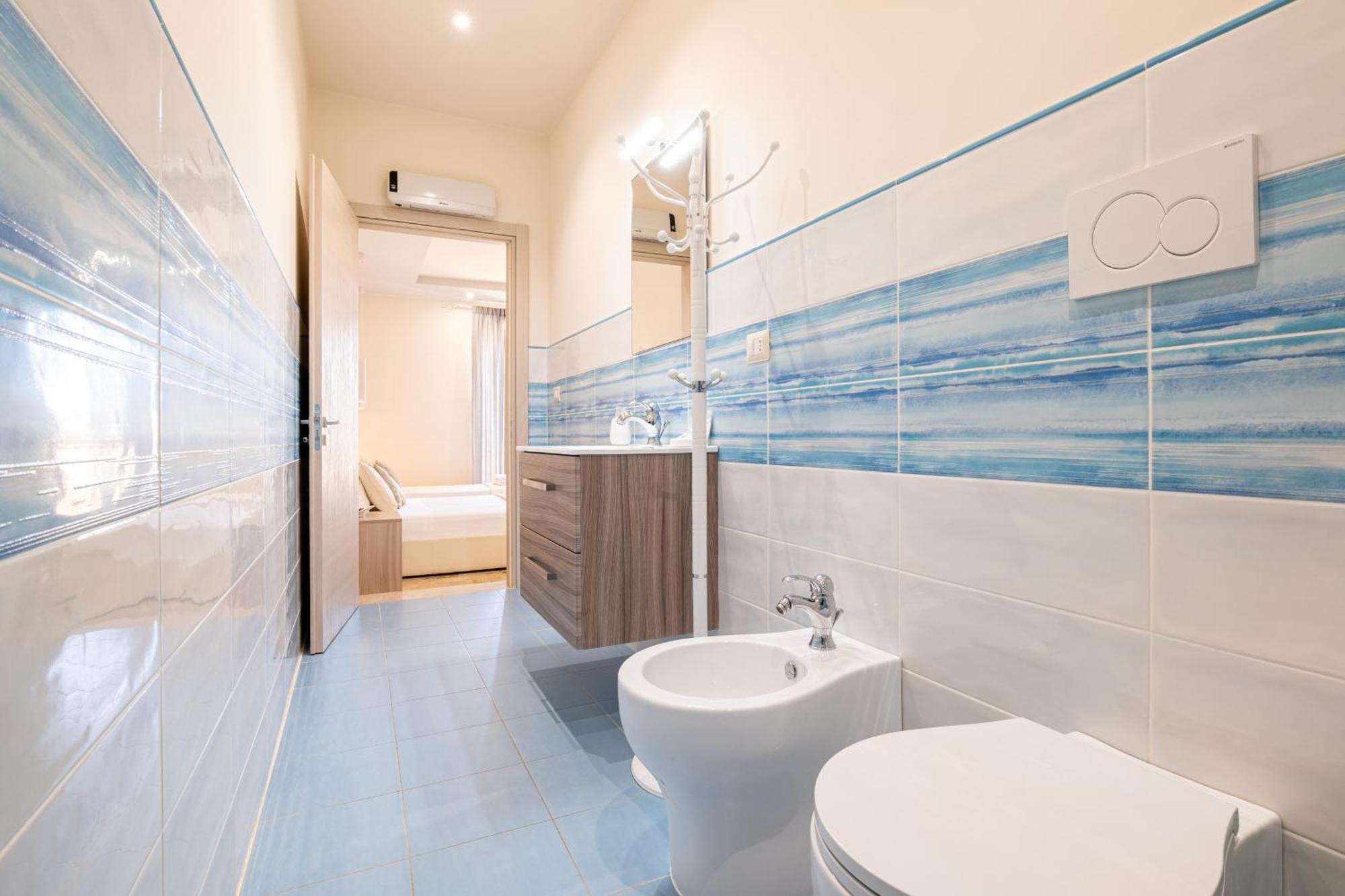 Dei Del Mare Extra Luxury Couette-café 3*